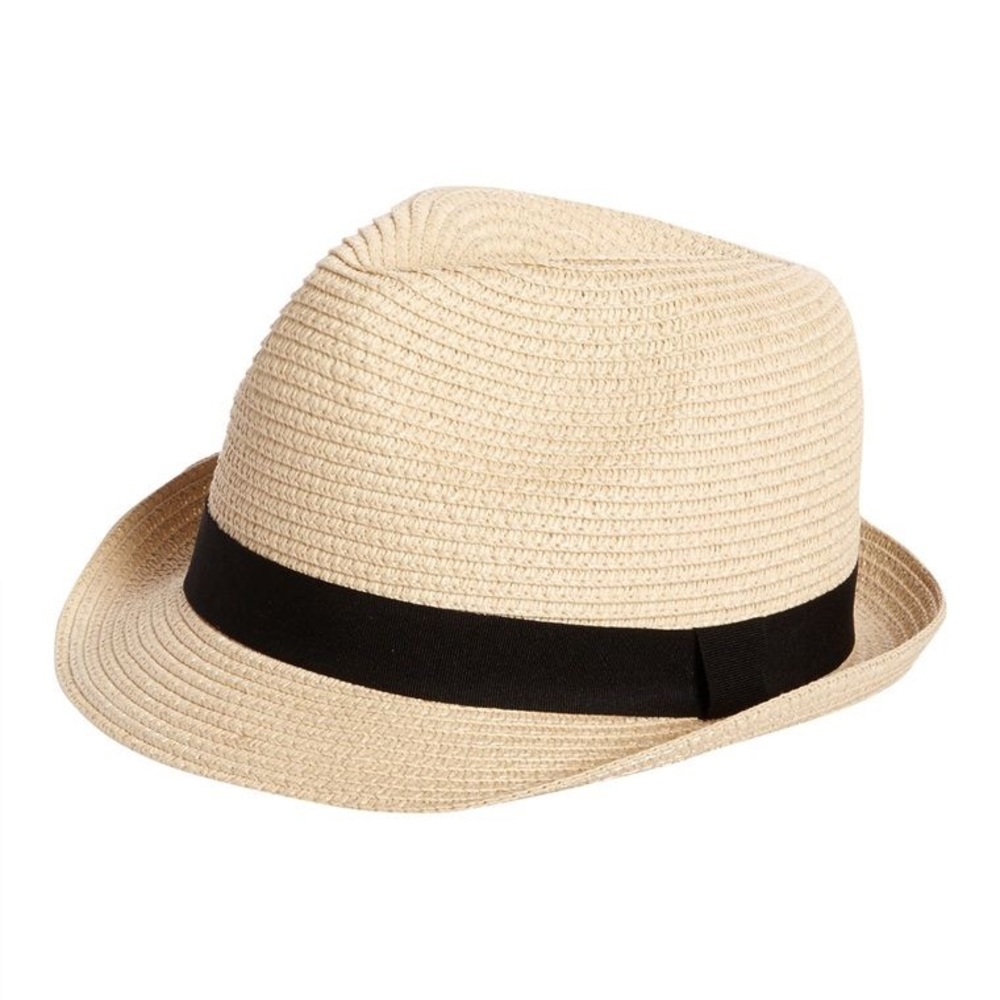 Straw hat with black accent